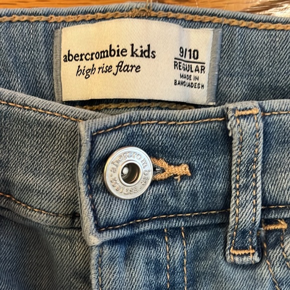 Abercrombie kids flares size 9/10 - Picture 2 of 4